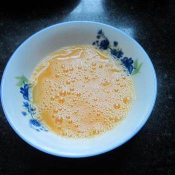 鸡蛋豆腐丁炒饭的做法步骤3