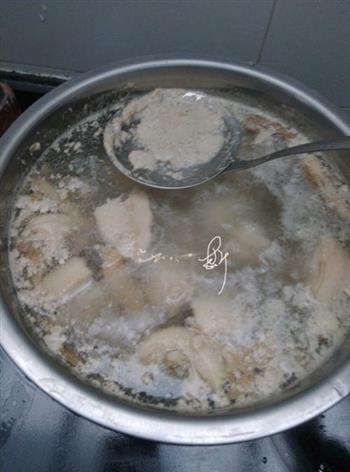 沙参玉竹煲鸭汤的做法步骤4