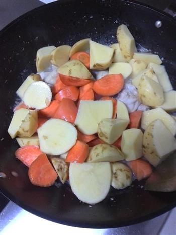 红咖喱土豆鸡腿的做法步骤8