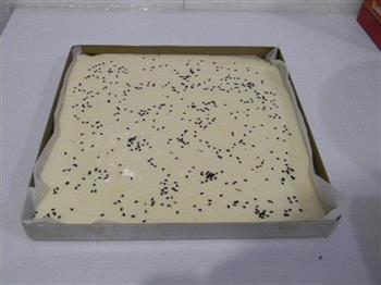 黑芝麻蛋糕卷的做法图解7
