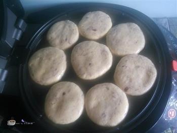 蓝莓黄豆面贴饼子的做法步骤9