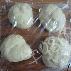 花式豆沙面包的做法步骤1
