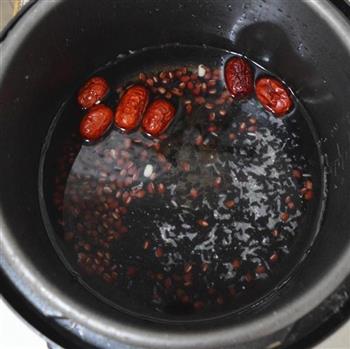 红豆黑米粥的做法步骤3