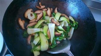 香菇油菜的做法步骤4