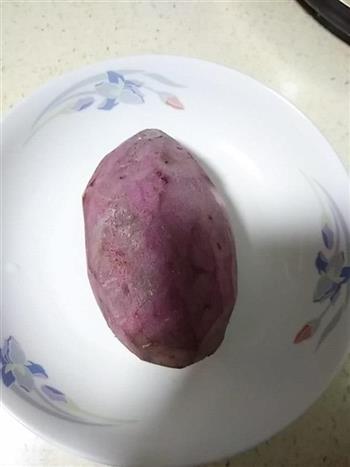 紫薯丸子的做法步骤1