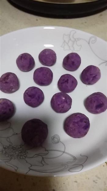 紫薯丸子的做法步骤7
