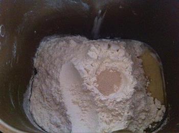 奶香辫子面包的做法步骤2