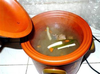 砂煲甲鱼汤的做法图解9