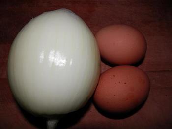 洋葱炒鸡蛋的做法图解1