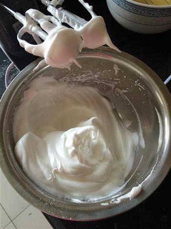 酸奶杯子蛋糕的做法步骤5