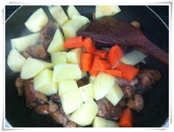 黑椒土豆烧鸡腿的做法步骤7