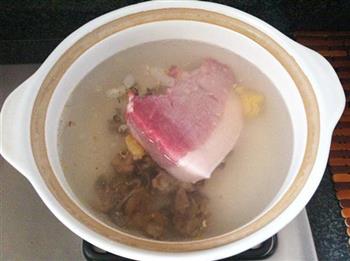 西洋菜猪肉汤的做法步骤4