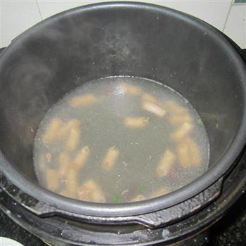 小肠海带汤的做法步骤5