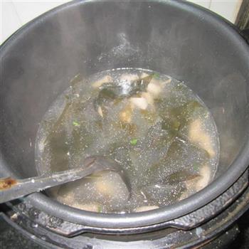 小肠海带汤的做法步骤8