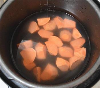 红薯桂花糖水的做法步骤3