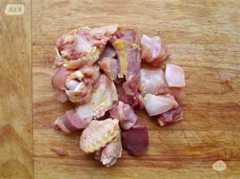 鸡肉炖土豆的做法步骤1