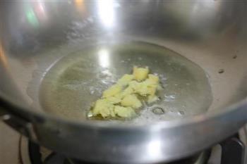 土豆烧鸡块的做法图解2