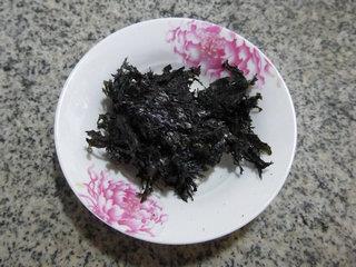 虾皮紫菜蛋花汤的做法步骤4