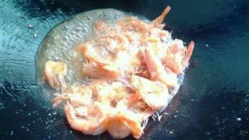 蒜蓉炸虾的做法步骤3