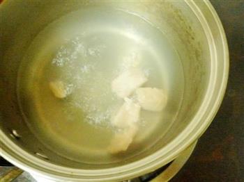 营养美味的三文鱼粥的做法步骤4