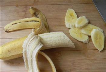 健康零食烤香蕉片的做法图解1