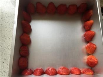 草莓芒果慕斯蛋糕的做法步骤15