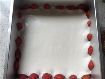 草莓芒果慕斯蛋糕的做法步骤18