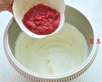 酸奶草莓蛋糕的做法步骤8