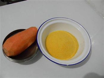 咸味胡萝卜丁玉米粥的做法步骤1