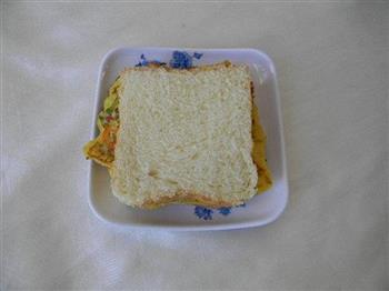 自制三明治的做法步骤8