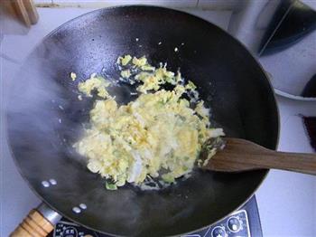 青椒炒鸡蛋的做法步骤5