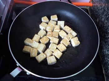 黑橄榄豆腐串的做法步骤7