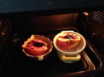 蓝莓酱烤苹果的做法步骤8