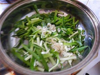 韭菜炒虾米的做法图解5