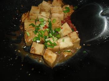 金格勒酱烧豆腐的做法步骤6