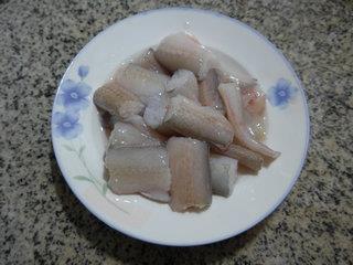 牡蛎煮虾潺的做法图解2