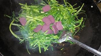 春天的美味紫薯年糕炒空心菜的做法步骤5