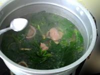 菠菜猪肝汤的做法步骤14