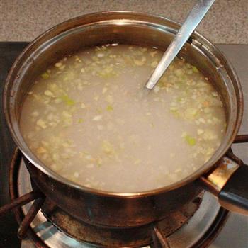 芋头生菜汤的做法步骤7