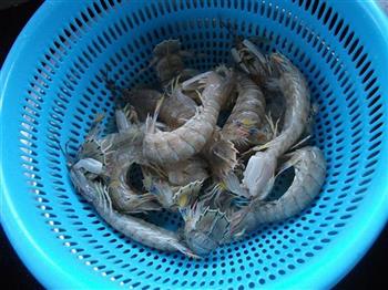 椒香濑尿虾的做法步骤1