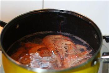 西式白灼虾的做法步骤1