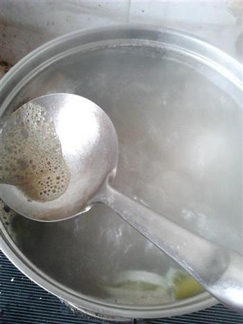 奶白骨头汤的做法步骤5