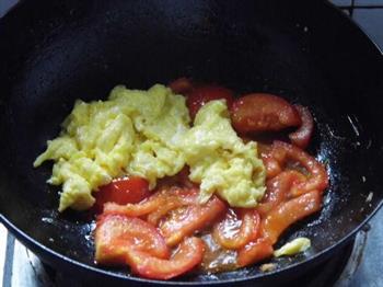 番茄鸡蛋酱拌面的做法步骤6