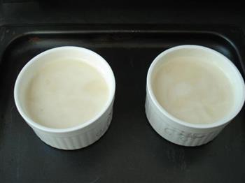 炼乳焦糖布丁的做法步骤10