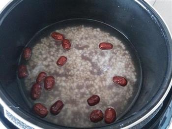红豆薏米汤的做法步骤4