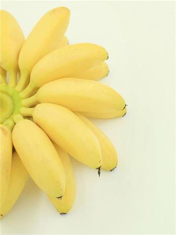 脆皮香蕉的做法步骤4