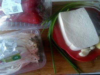 海鲜菇肉末豆腐的做法步骤1