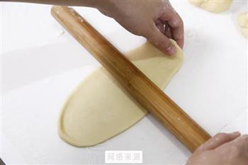 金牛角面包的做法步骤8