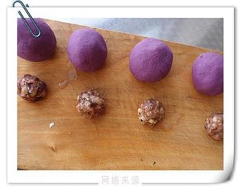 桃仁玫瑰紫薯球的做法步骤6