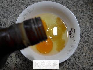 开洋莴笋炒鸡蛋的做法图解2